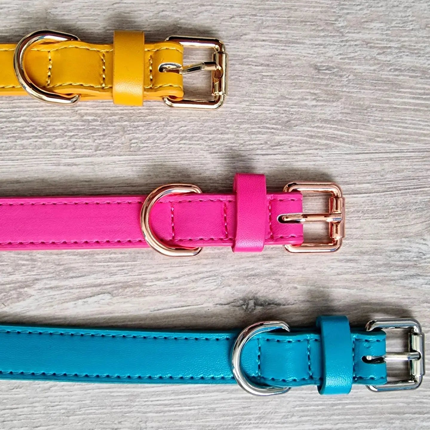 Pretty Pink Leather Collar Picture